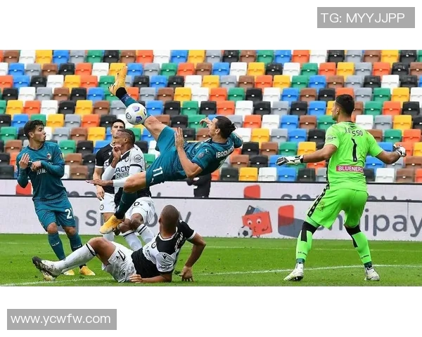 体力超群的足球明星们如何在赛场上展现无与伦比的竞技状态与持久力 体力超群的足球明星们如何在赛场上展现无与伦比的竞技状态与持久力