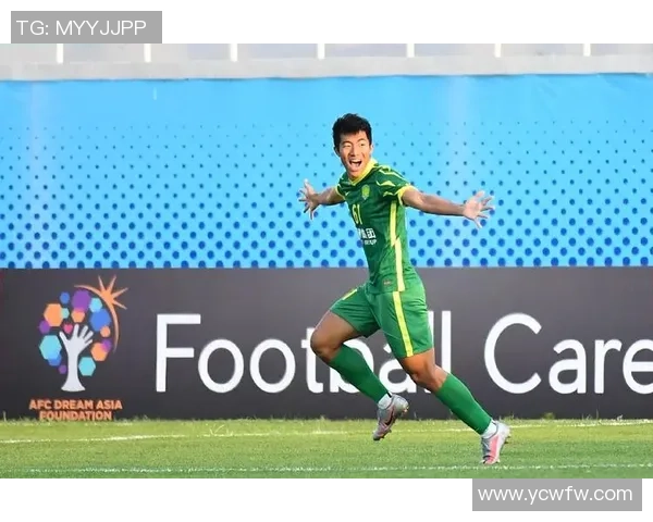 北京足球队荣登足球技术排行榜第一名引发热议与关注 北京足球队荣登足球技术排行榜第一名引发热议与关注